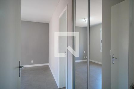 Armário da Suíte de apartamento à venda com 2 quartos, 69m² em Jardim Itu, Porto Alegre