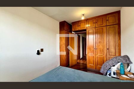 Apartamento à venda com 200m², 4 quartos e 2 vagas Apartamento à venda com 200m², 4 quartos e 2 vagasquarto