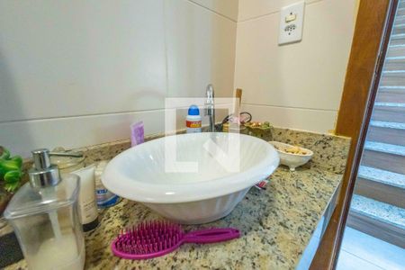 Casa de condomínio à venda com 88m², 2 quartos e 1 vagaBanheiro 2