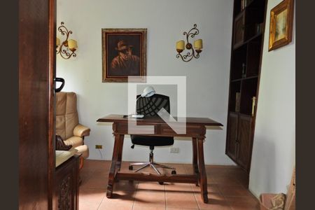 Escritório de casa para alugar com 4 quartos, 344m² em Vila Ida, São Paulo