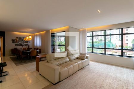 Sala de apartamento à venda com 4 quartos, 185m² em Belvedere, Belo Horizonte