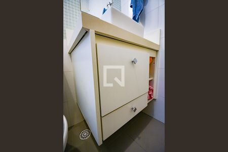 Apartamento à venda com 66m², 3 quartos e 2 vagas Apartamento à venda com 66m², 3 quartos e 2 vagasBanheiro da Suíte - detalhe