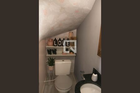 Casa de condomínio à venda com 120m², 2 quartos e 2 vagas Casa de condomínio à venda com 120m², 2 quartos e 2 vagasLavabo