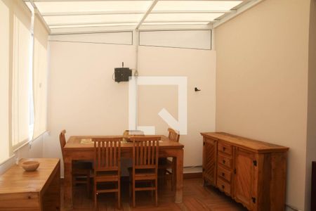 Casa de condomínio à venda com 120m², 2 quartos e 2 vagas Casa de condomínio à venda com 120m², 2 quartos e 2 vagasQuintal