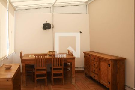 Casa de condomínio à venda com 120m², 2 quartos e 2 vagas Casa de condomínio à venda com 120m², 2 quartos e 2 vagasQuintal