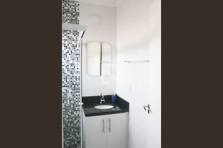 Casa de condomínio à venda com 120m², 2 quartos e 2 vagas Casa de condomínio à venda com 120m², 2 quartos e 2 vagasBanheiro da Suíte 2