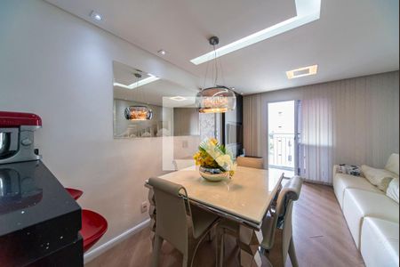 Sala de apartamento à venda com 2 quartos, 56m² em Vila Alzira, Santo André