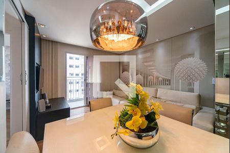 Sala de apartamento à venda com 2 quartos, 56m² em Vila Alzira, Santo André