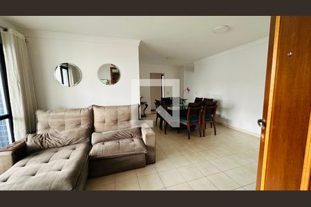 Apartamento para alugar com 130m², 4 quartos e 2 vagasSala