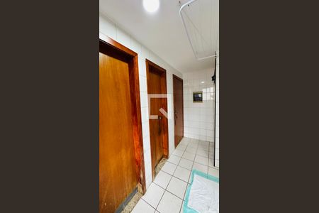 Corredor de apartamento para alugar com 4 quartos, 130m² em Setor Oeste, Goiânia