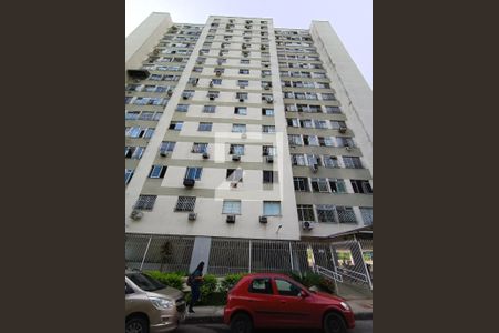 Apartamento para alugar com 98m², 2 quartos e 1 vagaÁrea comum 