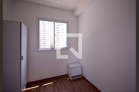 Quarto 1  de apartamento para alugar com 2 quartos, 41m² em Jardim Santa Emília, São Paulo