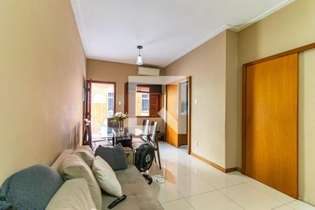 Sala de casa de condomínio à venda com 2 quartos, 120m² em Barreto, Niterói
