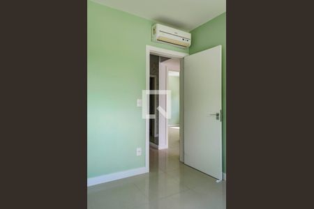Quarto 01 de apartamento para alugar com 3 quartos, 88m² em Pantanal, Florianópolis