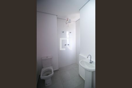 Banheiro da Suíte de apartamento para alugar com 2 quartos, 63m² em Jardim Clarice I, Votorantim