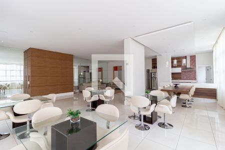 Apartamento para alugar com 42m², 1 quarto e 1 vaga Apartamento para alugar com 42m², 1 quarto e 1 vagaÁrea comum - Salão de festas