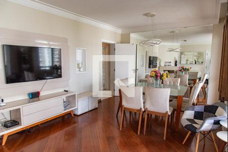 Apartamento para alugar com 142m², 3 quartos e 2 vagas Apartamento para alugar com 142m², 3 quartos e 2 vagasSala