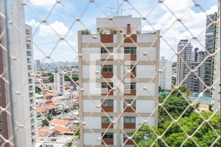 Apartamento para alugar com 142m², 3 quartos e 2 vagas Apartamento para alugar com 142m², 3 quartos e 2 vagasVista da suíte