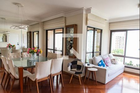 Apartamento para alugar com 3 quartos, 142m² em Jardim Vila Mariana, São Paulo