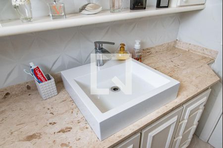 Apartamento para alugar com 142m², 3 quartos e 2 vagas Apartamento para alugar com 142m², 3 quartos e 2 vagasBanheiro da suíte