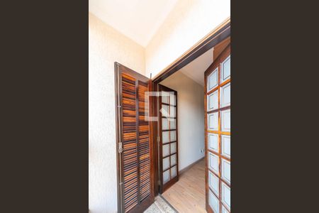 Casa à venda com 175m², 3 quartos e 4 vagas Casa à venda com 175m², 3 quartos e 4 vagasVaranda do Quarto 2