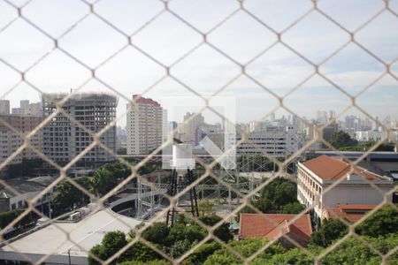 Apartamento para alugar com 65m², 2 quartos e sem vagaVista