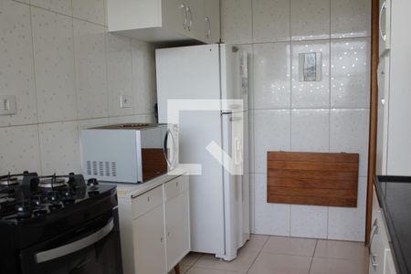 Apartamento para alugar com 65m², 2 quartos e sem vagaCozinha