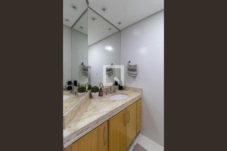 Apartamento para alugar com 72m², 1 quarto e 2 vagasBanheiro da Suíte 