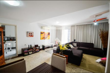Sala de apartamento à venda com 3 quartos, 117m² em Tijuca, Rio de Janeiro