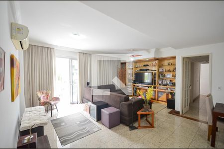 Sala de apartamento à venda com 3 quartos, 117m² em Tijuca, Rio de Janeiro