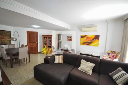 Sala de apartamento à venda com 3 quartos, 117m² em Tijuca, Rio de Janeiro