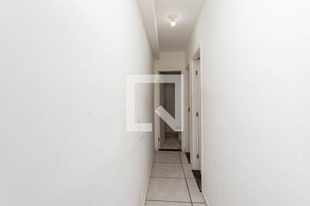 Corredor de apartamento para alugar com 2 quartos, 43m² em Piraporinha, Diadema