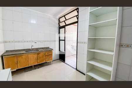 Apartamento à venda com 71m², 2 quartos e 1 vaga Apartamento à venda com 71m², 2 quartos e 1 vagaCozinha