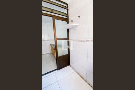 Apartamento à venda com 71m², 2 quartos e 1 vaga Apartamento à venda com 71m², 2 quartos e 1 vagaÁrea de Serviço