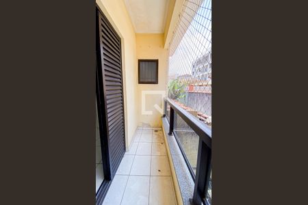 Apartamento à venda com 71m², 2 quartos e 1 vaga Apartamento à venda com 71m², 2 quartos e 1 vagaVaranda da Suíte