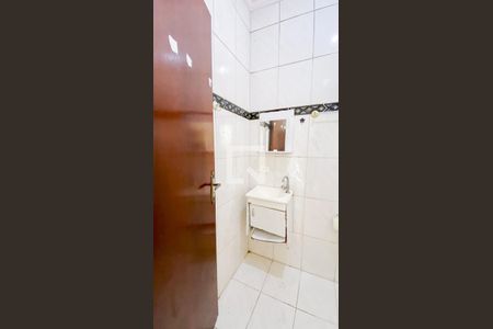 Apartamento à venda com 71m², 2 quartos e 1 vaga Apartamento à venda com 71m², 2 quartos e 1 vagaBanheiro da Suíte