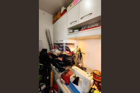 Apartamento à venda com 74m², 2 quartos e sem vagaQuarto de Serviço