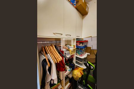 Apartamento à venda com 74m², 2 quartos e sem vagaQuarto de Serviço