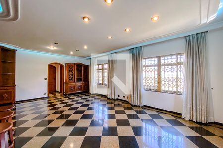 Sala de casa para alugar com 3 quartos, 396m² em Vila Regente Feijó, São Paulo