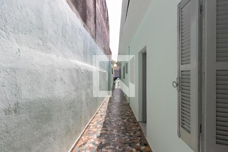 Casa à venda com 165m², 2 quartos e 3 vagasCorredor