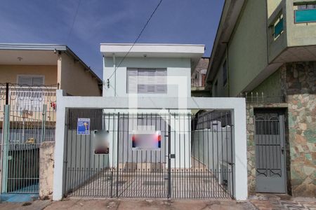 Casa à venda com 165m², 2 quartos e 3 vagasFachada