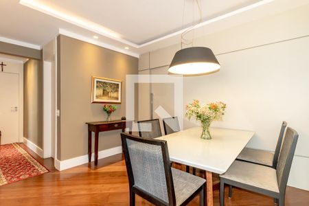 Sala de apartamento à venda com 3 quartos, 82m² em Moema, São Paulo