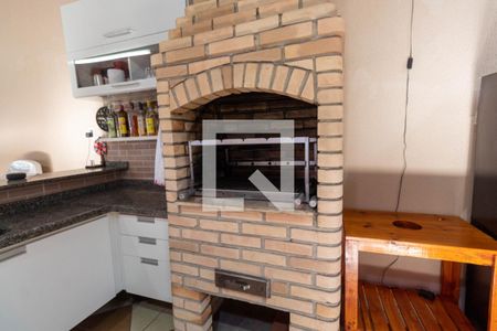 Casa à venda com 220m², 2 quartos e 2 vagasChurrasqueira