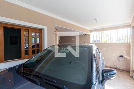 Casa à venda com 220m², 2 quartos e 2 vagasGaragem