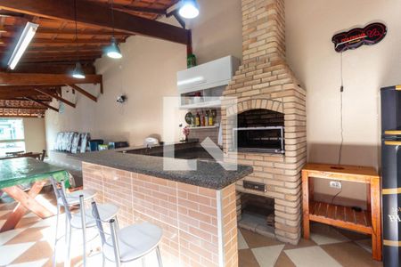 Casa à venda com 220m², 2 quartos e 2 vagasChurrasqueira