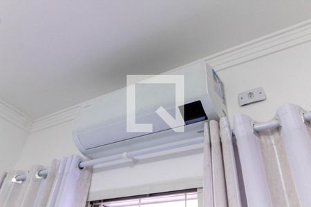 Casa à venda com 220m², 2 quartos e 2 vagasQuarto Suíte