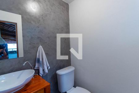 Casa à venda com 220m², 2 quartos e 2 vagasLavabo 1