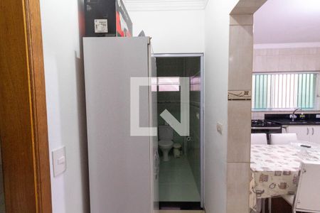 Casa à venda com 220m², 2 quartos e 2 vagasCorredor