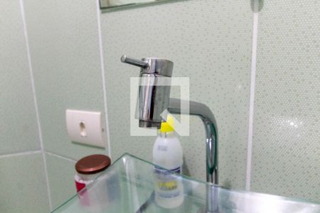 Casa à venda com 220m², 2 quartos e 2 vagasBanheiro - torneira