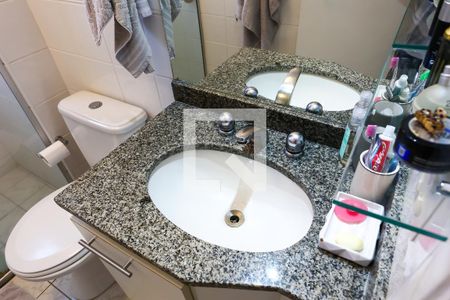 Apartamento à venda com 70m², 3 quartos e 2 vagasBanheiro da Suíte